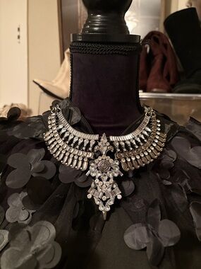 Ornate Silver Crystal Collar Necklace - Women Jewelry